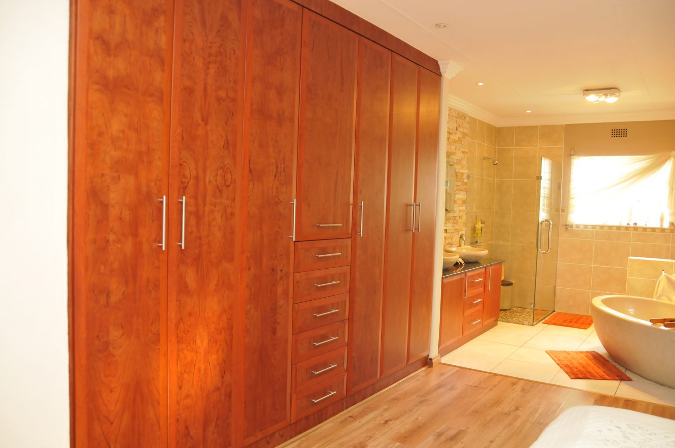 Built in Cupboards Magna Kitchens (Pty) Ltd